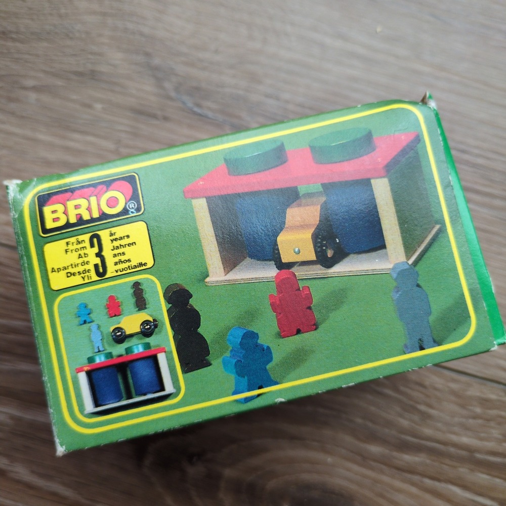 Vtg 90s BRIO Car Wash Station 33532 Wood Train Railway Set New Box